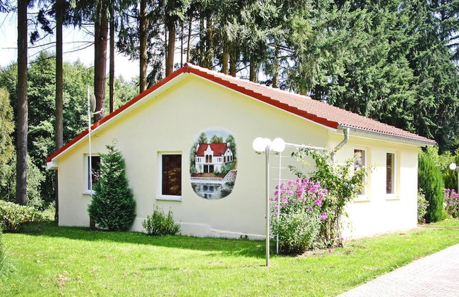 Holiday Hoome in Parchim With Terrace - Foto 12