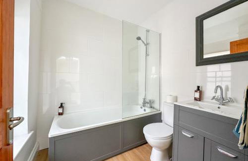 NEW - Luxury Cawsand Cottage, Steps from the Beach - Foto 24