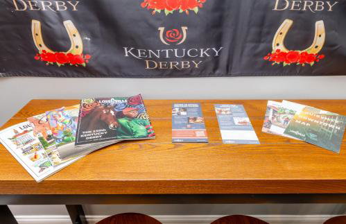 The Lucky Horseshoe 4BR Derby Side Retreat - Foto 20