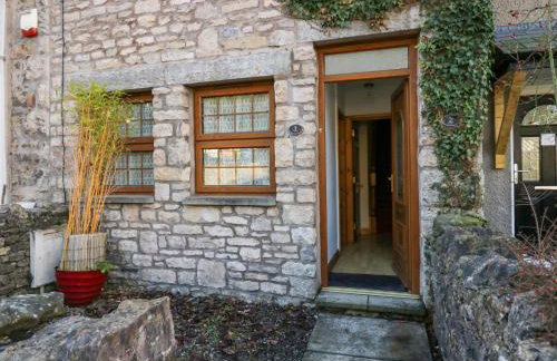 Time and Tide - Photo 2