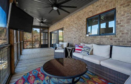 Views! Dock, Water, Game Room, Kids Room! - Foto 49