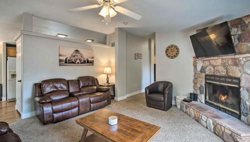 8 Mi to Big Bear Lake and Village Sugarloaf Cabin! - Foto 5