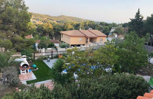 Casa Bella Vista en montaña con vistas al mar y piscina privada - Foto 35