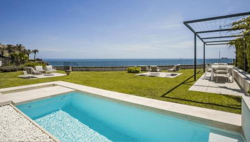 Oceanfront Luxury Villa in Estoril with Pool - Foto 2, sunbed