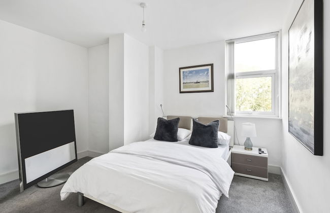 Luxurious 2 Bedroom Apartment With Free Parking - Foto 2