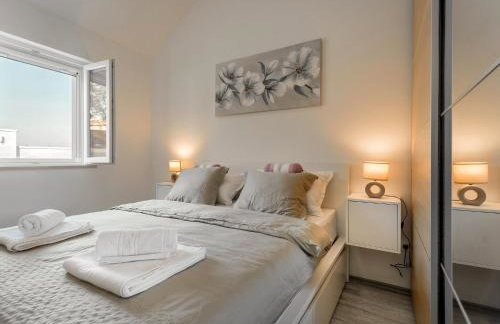 Holiday home krika -Three Bedroom Home with heated Pool and Jacuzzi - Foto 32