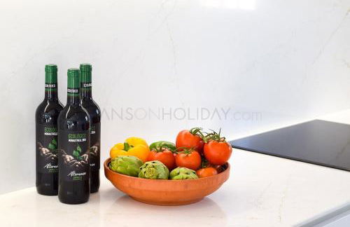 Villa Alegria, Frigiliana Luxury Villa with easy access, private pool and parking HansOnHoliday Rentals - Foto 34