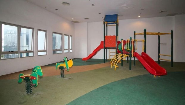 Area giochi per bambini (al coperto)