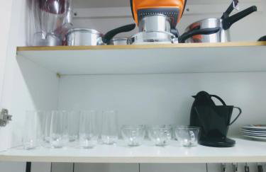 Studio completo frente à Praia do Gonzaga ( Pé na Areia ) - Foto 27