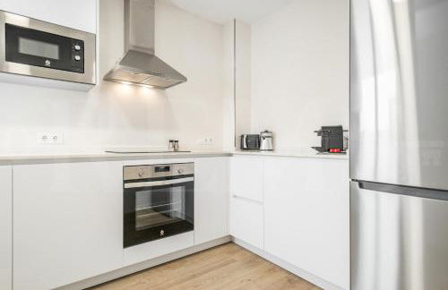 Picturesque apartment with terrace by REMS - Photo 19