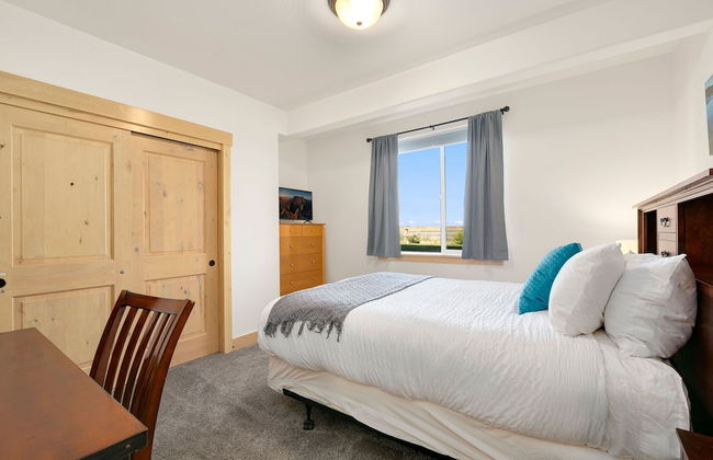 Lakeside Luxury - Hot Tub, Pool Table, and Views - Foto 7