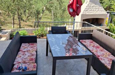 Kuća za odmor DIJANA - Foto 3