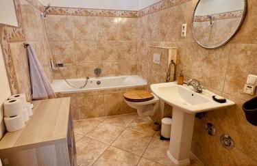 Rural Home with Large Garden near Saarschleife - Foto 17