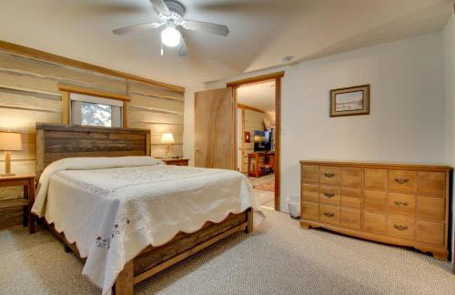 Cozy Augusta Cabin with Furnished Deck and Grill! - Foto 13