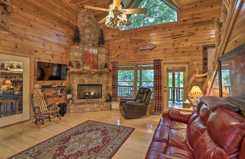Cherry Lake Lodge with Hot Tub, Fire Pit and Game Room - Foto 4