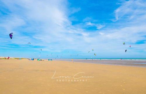 River Lodge Platinum Plus Holiday Home with River Views, Free Wifi & Netflix - Foto 19