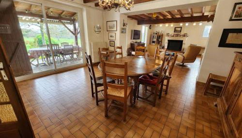 Spacious house with large garden in Valdivienne - Foto 2