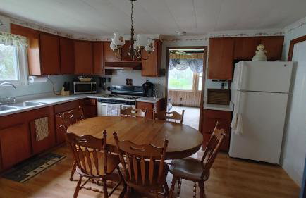 Entire Home - 4 Bedroom - Canandaigua - Steps Off Downtown - Walking distance to Restaurants, Shops, Breweries & Pubs - Foto 24