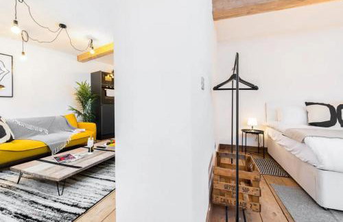 Stylish Apartment - Near City Centre - Smart TV- WIFI - Netfix - Parking - 2NT - Foto 19