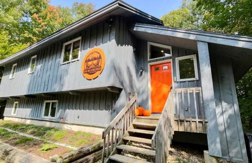 The Big Lebearski - AC, Grill, Fire Pit, Hot tub! - Foto 12