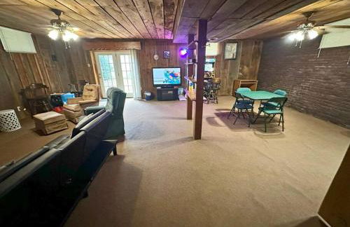 Buffalo Playhouse with game room - Photo 53