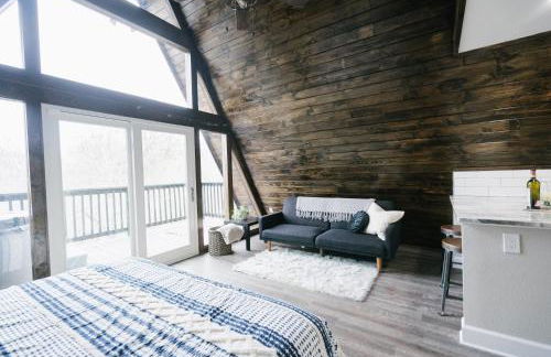 Dean's Den: Private Deck w/ Jacuzzi and a View - Foto 3