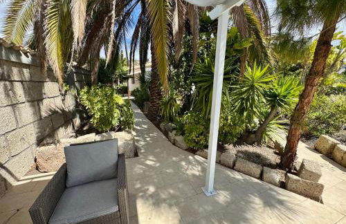 Villa Casa Lilo, en jardin grande,con una gran piscina, con pérgola y barbacoa - Foto 20