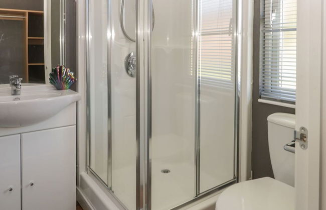 Jonstone Pines Lodge at Cayton Bay Holiday Park - Foto 22