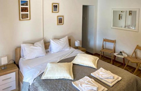 Amazing Home In Starigrad With Wifi - Foto 23