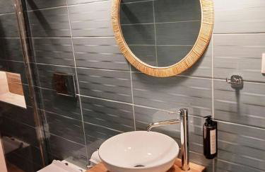 GOURA House - Photo 29