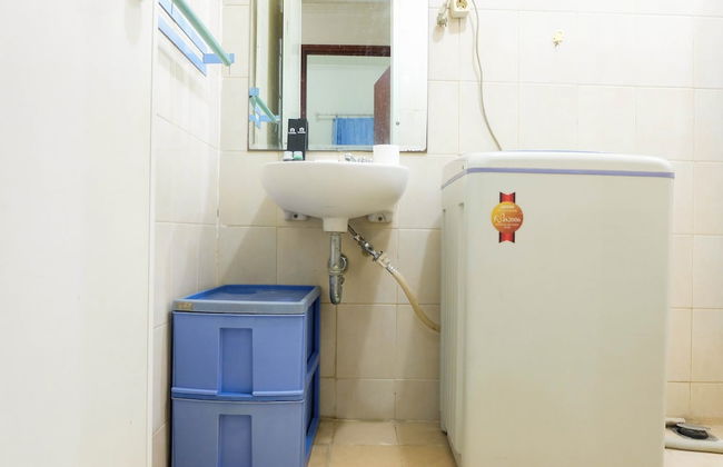 Homey & Vintage 2BR @ Sudirman Park Apartment - Photo 22