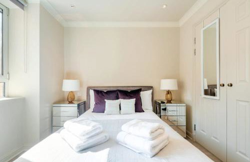 Stunning 3-bedroom in the heart of London with parking - Foto 10
