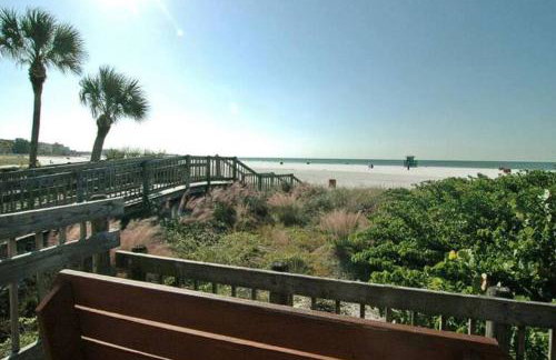 Getaway with Heated Pool and fence by Siesta Key Beach - Foto 39