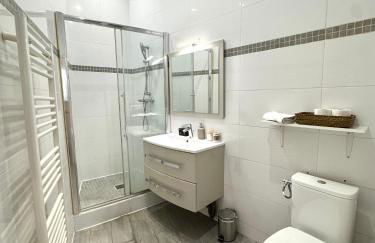 Arc de Triomphe 5 minutes away by walk - Foto 9