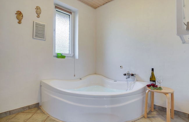 "Wyatt" - 30km from the sea - Foto 18