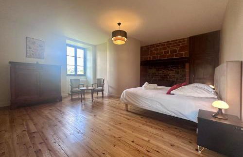 Maison de la Fontaine - Typique - Bourg de Collonges - Foto 13