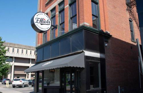 Unique and Charming Downtown Apt - Foto 31