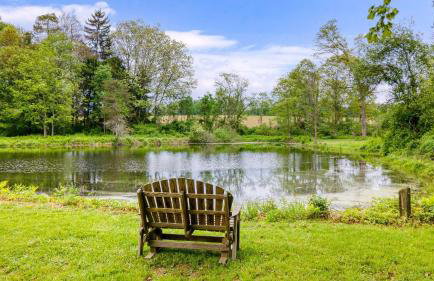 Pondfront Gem Minutes from Hudson’s Best Shops Cafes The Stillwater House - Foto 26