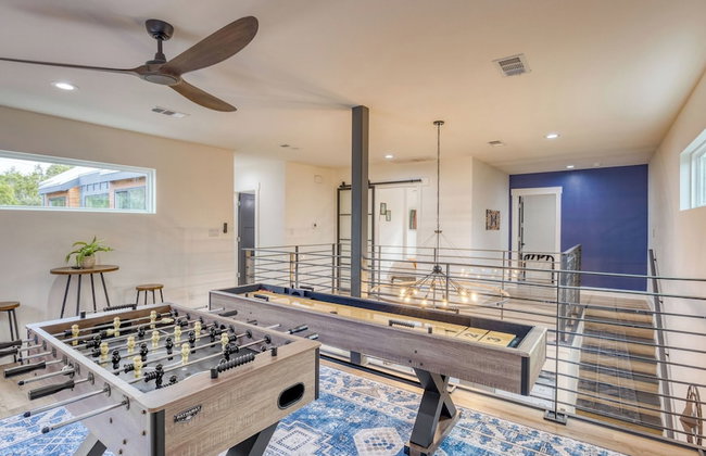 Pool, Hot Tub, Game Room, Fire Pit Luxe & Private 4bdr Maverick by Avantstay - Foto 106