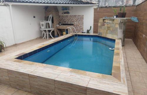 Casa em Itanhaém com 2 quartos garagem p 2 carros, churrasqueira, piscina 200 m da praia - Foto 8