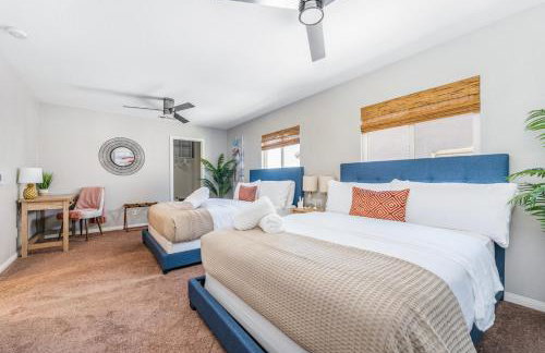 GAMEROOM, King Beds, Movie Projector, Heated Saltwater Pool, Golf and Games! - Foto 12