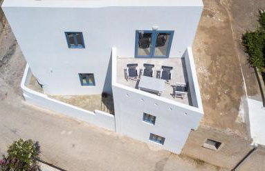 Traditional White House2 - Photo 17