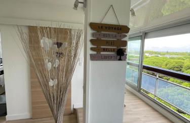 Vue panoramique pour ce grand studio en centre ville - Foto 6