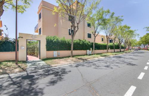 Duplex Islantilla con piscina - Photo 25