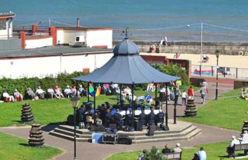 Large character home, hot tub, beach 5 min walk - Foto 42