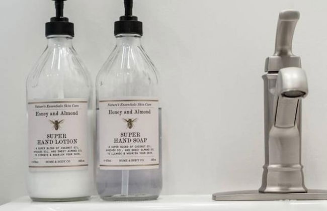 The Oaks Helm Model Container Home 12 min to Magnolia Market - Foto 11