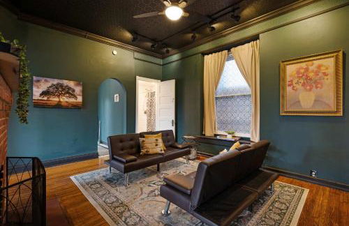 Retreat on Bardstown Road - Yard - Walk to Shops - Foto 9