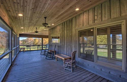 Clarkesville Ranch Cabin with Screened-In Porch! - Foto 23