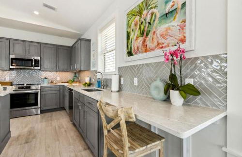 Ocean Lookout 3 - Heated Pool, Beachfront Deck, Stunning Ocean Views - Foto 5