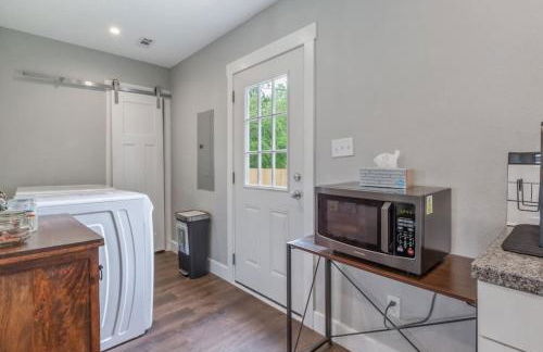 Tulsa Boho Bungalow - King Bed Near Dtwn, EXPO, TU - Foto 14